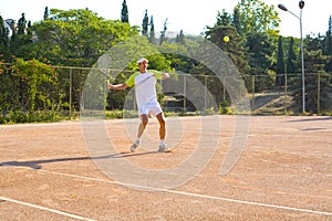 Man playing tennis