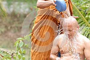 Man prepare to ordain