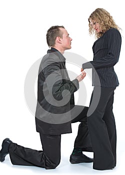 Man proposing to woman