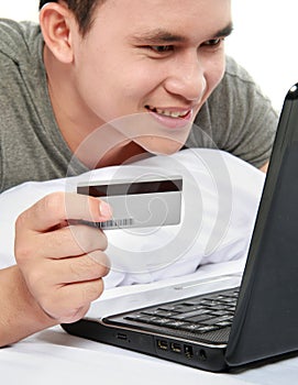 Man purchasing online using credit card