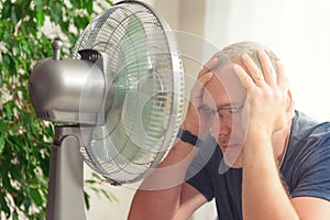 Man suffers from heat at home