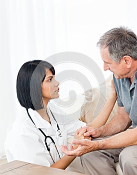 Man talking with his nurse