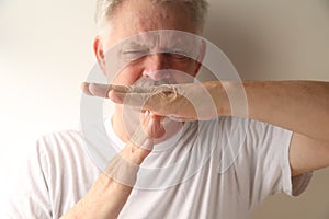 Man uses timeout hand signal photo