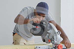 Man using circular saw