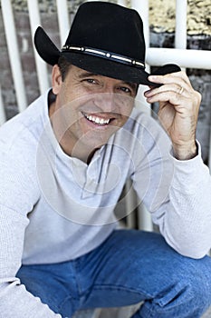 Man wearing cowboy hat