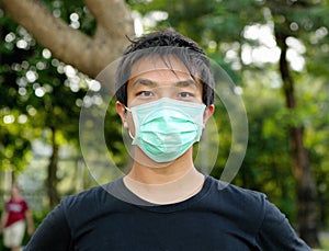 Man wearing face mask