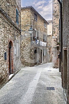 Manciano a rustic splendor: A Glimpse of Tuscany\'s Authentic Charms