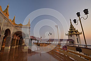 Mandalay Sutaungpye Pagoda