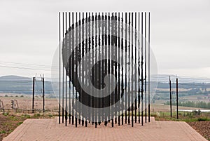 Mandela sculpture