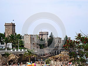 Mandelieu-La Napoule, France: Chateau de la Napule and the beach view from embankment