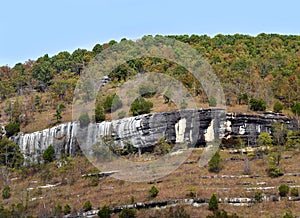 Manganese and Zinc Deposits on Cliffs