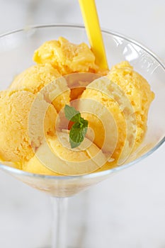 Mango ice Cream