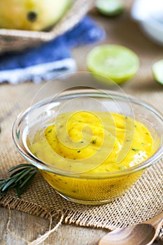 Mango salad dressing