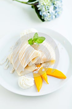 Mango Sticky Rice Crepes