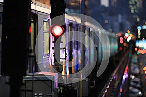 Manhattan-bound 7 Train Departs 40th Street