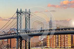 Manhattan bridge with Manhattan city skyline