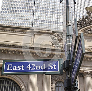 Manhattan direction sign. East 42nd Street