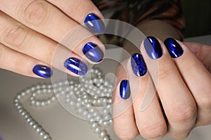 Manicure design blue nails