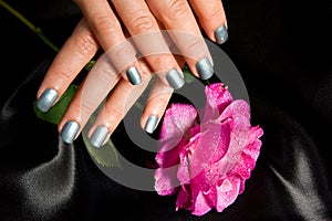 Manicure with rose