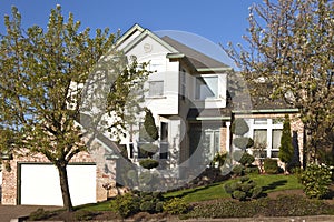 Manicured residential house Clackamas Oregon.