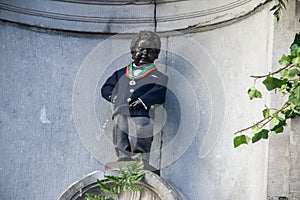 Manneken Pis statue, boy bronze sculpture in Brussels downtown