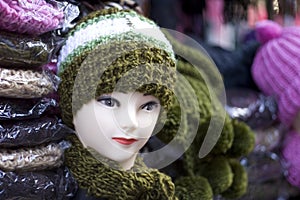 Mannequin with woolly hat and scarf