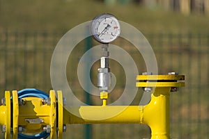 Manometer on gas pipe