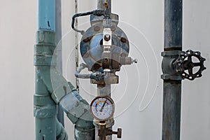 Manometer, measuring gas pressure.