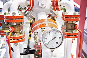 Manometer on oil and gas mixture measuring unit