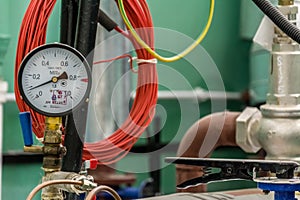 Manometer of pumping equipment of heating systems