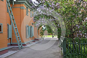 Manor Leo Tolstoy in the heart of Moscow