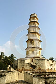 The Manora fort tower with battlement.