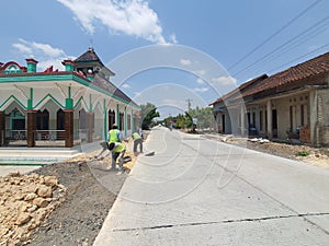 Manpower road construction sukolilo street