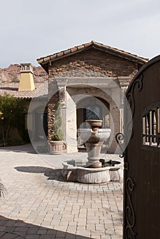 Mansion home outdoor fountain plaza