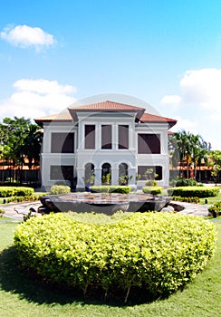 Mansion house landscaping - Istana Kampong Glam photo