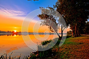 Mantova lake Inferiore early morning sunrise view