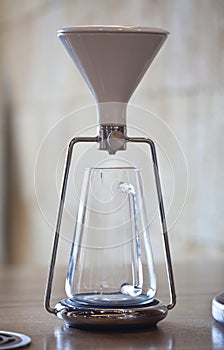 Manual coffee brewing device gina, closeup