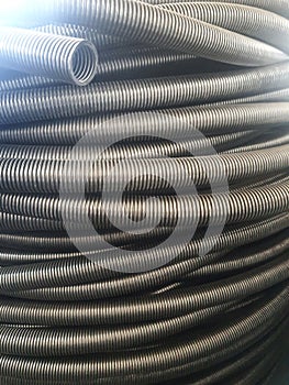 Manufacture of stainless steel braid. Flexible metal pipes with a braid