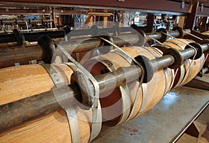 Manufacture of wooden barrels in the factory