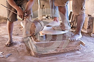 Manufacturing of aluminum kitchen utensils, working with salvaged materials