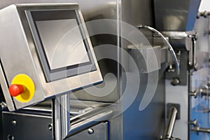 Manufacturing equipment with touchscreen control