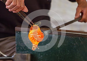 Manufacturing process and modeling of a glass figure, Murano, Venice, Italy