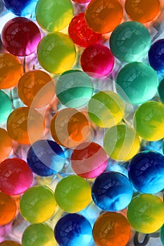 Many balls of different colors.