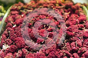 many barrels of pomegranade tea