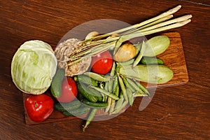 Many different vegetables