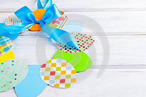 Many Easter paper eggs in the form of a wreath
