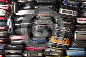 Many old mobile phones are technologically outdated, and some spare parts