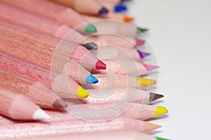 Many sharpened color pencils