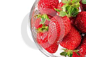 Many strawberry in the glass bowl