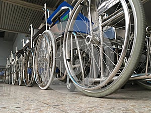 Many wheelchairs for the sick and elderly who come to use the service in the hospital